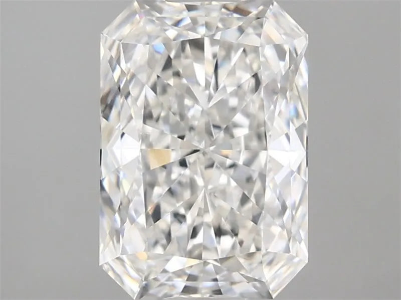 2.06ct Radiant Lab Grown Diamond (Colour F, Clarity VVS1, IGI Certified)