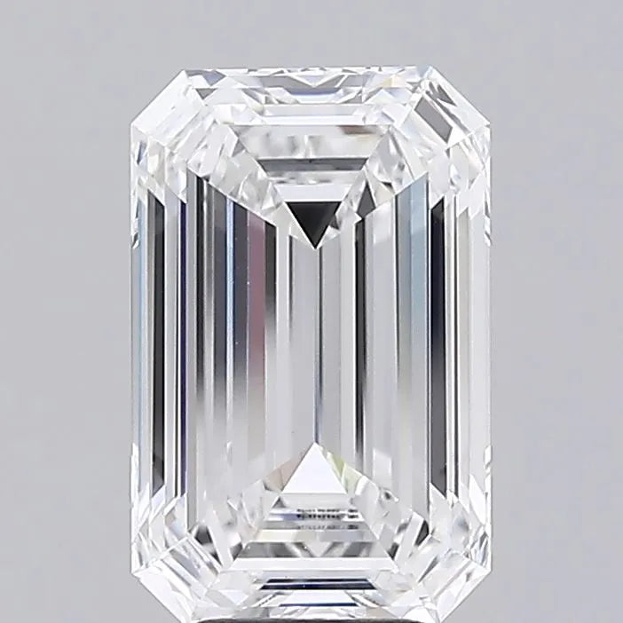 4.69ct Emerald Lab Grown Diamond (Colour E, Clarity VVS2, IGI Certified)