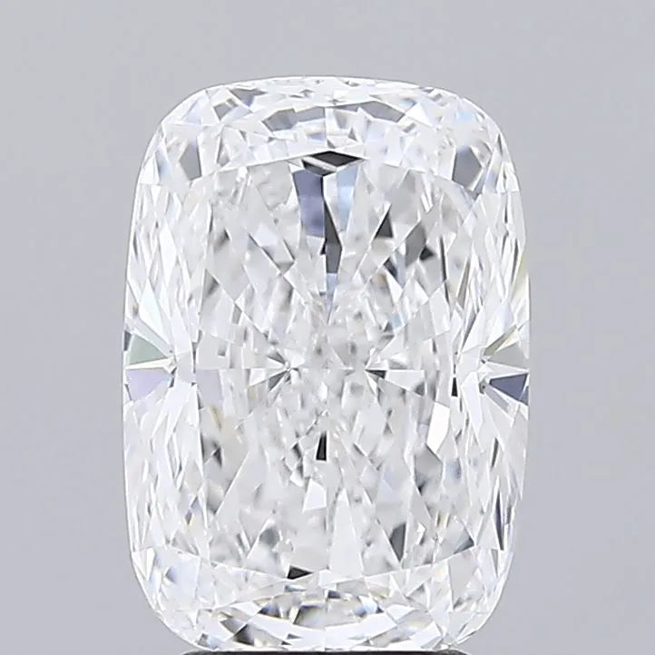 4.01ct Cushion modified Lab Grown Diamond (Colour D, Clarity VVS2, IGI Certified)