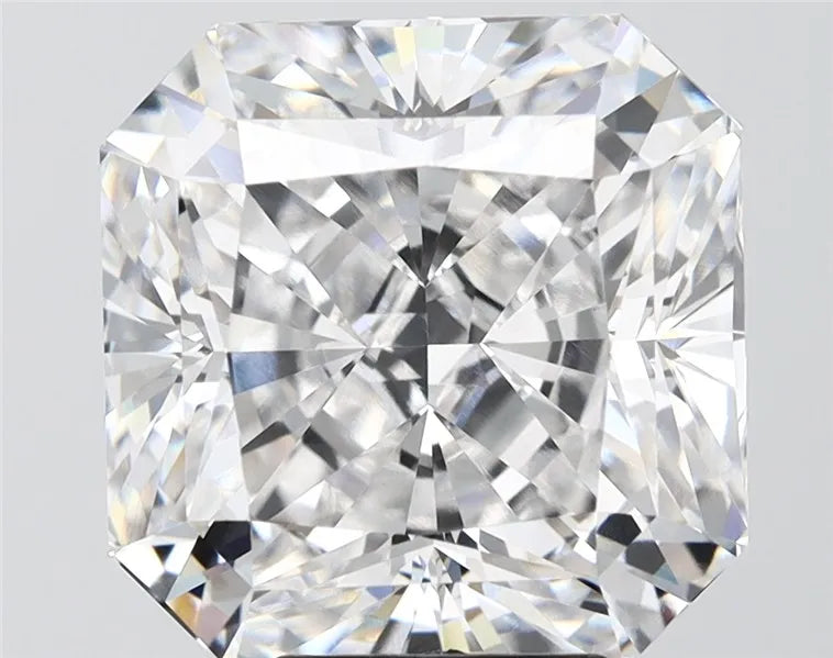 7.91ct Square radiant Lab Grown Diamond (Colour E, Clarity VVS2, IGI Certified)