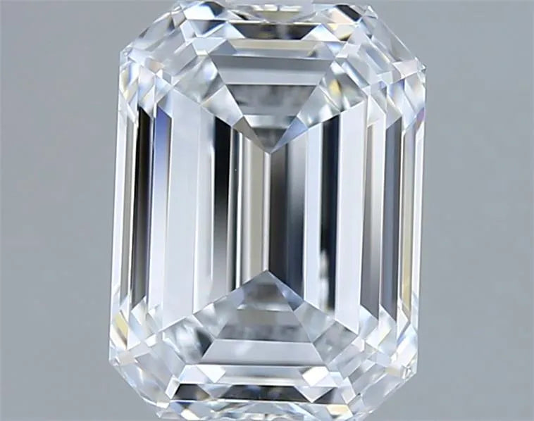2.00ct Emerald Lab Grown Diamond (Colour E, Clarity VVS1, IGI Certified)