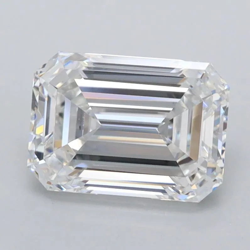 2.00ct Emerald Lab Grown Diamond (Colour E, Clarity VVS1, IGI Certified)