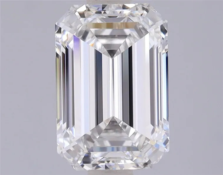2.00ct Emerald Lab Grown Diamond (Colour E, Clarity VVS2, IGI Certified)