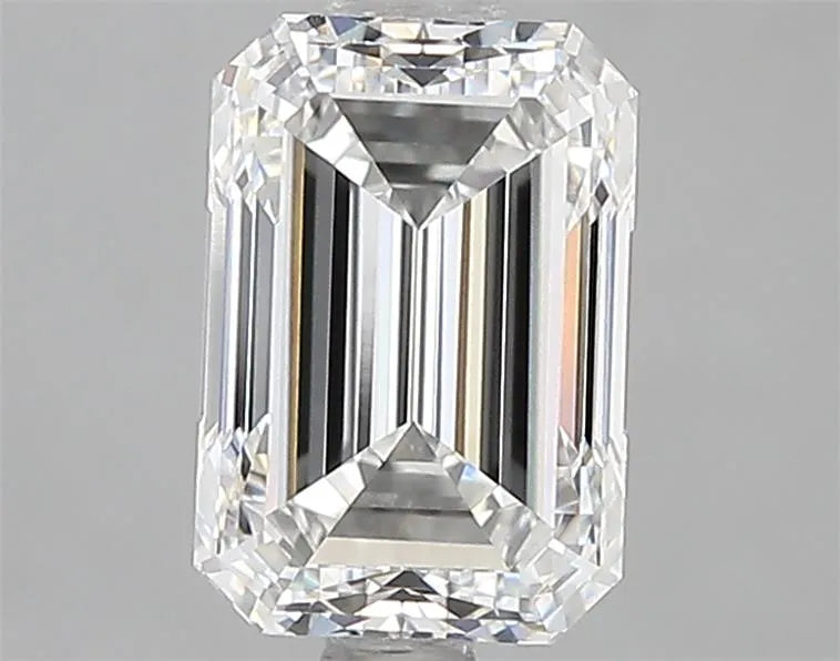 2.00ct Emerald Lab Grown Diamond (Colour F, Clarity VVS2, IGI Certified)