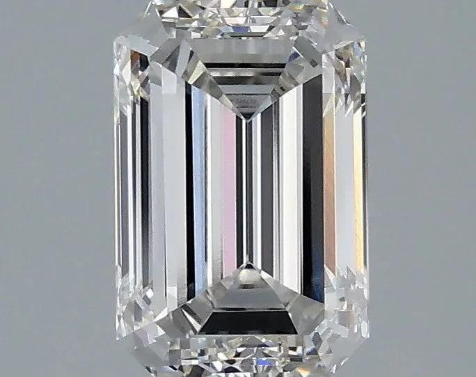 2.00ct Emerald Lab Grown Diamond (Colour G, Clarity VVS2, IGI Certified)