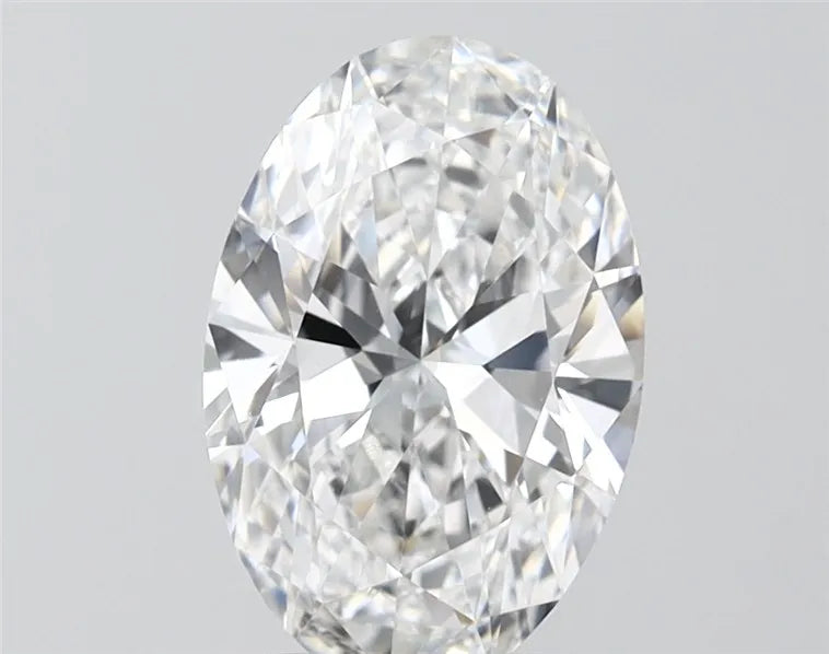2.00ct Oval Lab Grown Diamond (Colour E, Clarity VVS2, IGI Certified)
