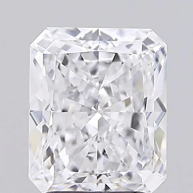 2.00ct Radiant Lab Grown Diamond (Colour D, Clarity VVS2, IGI Certified)