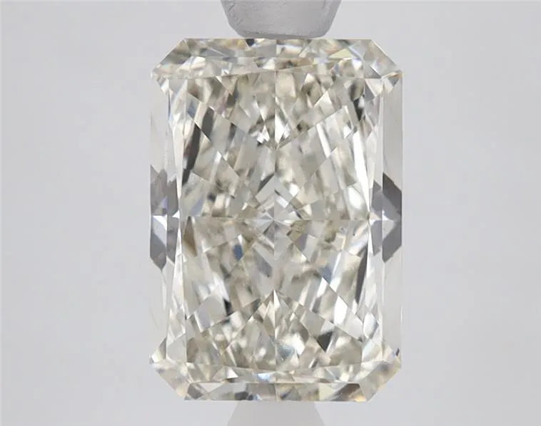 2.00ct Radiant Lab Grown Diamond (Colour I, Clarity VS1, IGI Certified)