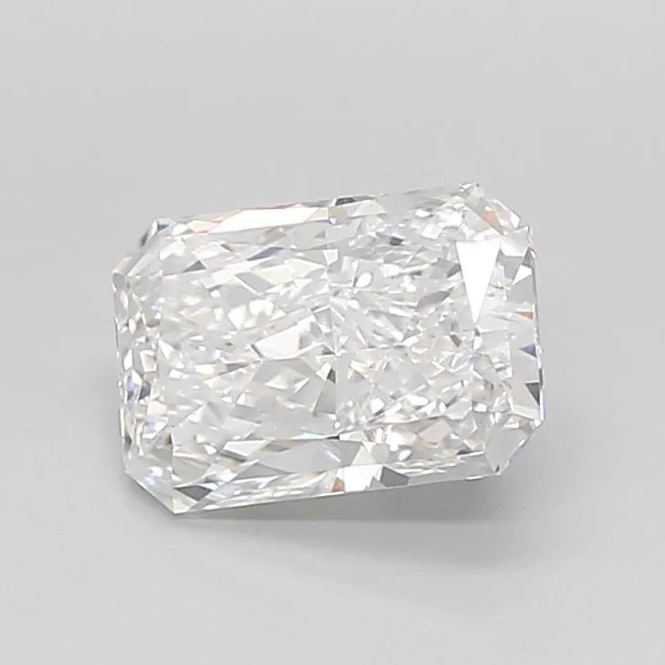 2.01ct Radiant Lab Grown Diamond (Colour E, Clarity VS1, IGI Certified)