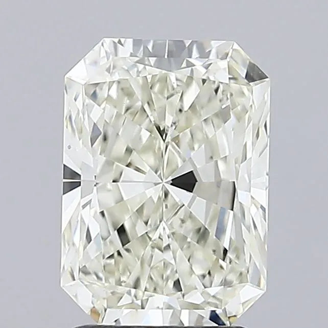 2.01ct Radiant Lab Grown Diamond (Colour I, Clarity VS1, IGI Certified)