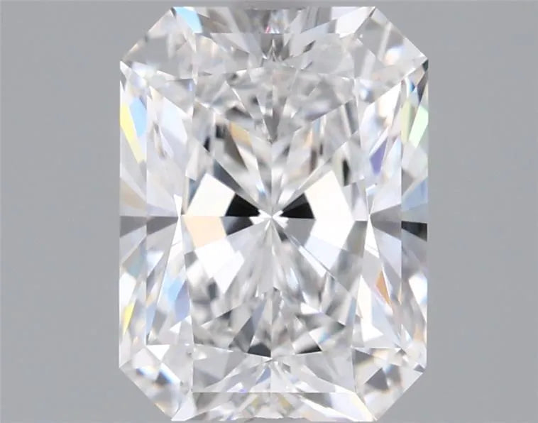 2.02ct Radiant Lab Grown Diamond (Colour E, Clarity VVS2, IGI Certified)