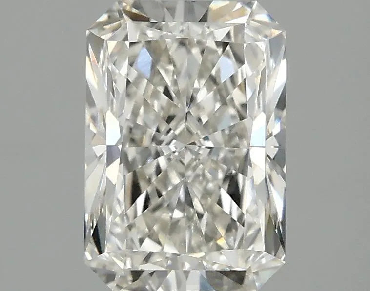 2.02ct Radiant Lab Grown Diamond (Colour F, Clarity VVS2, IGI Certified)