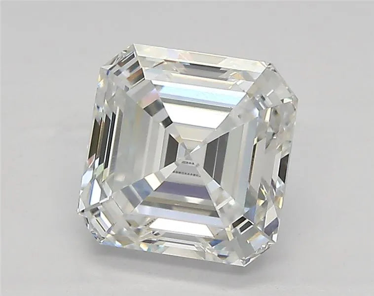 2.02ct Square emerald Lab Grown Diamond (Colour E, Clarity VVS2, IGI Certified)