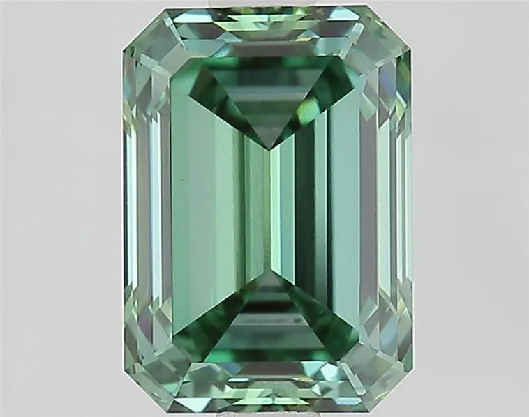2.03ct Emerald Lab Grown Diamond (Colour Fancy Vivid Green, Clarity VVS2, IGI Certified)