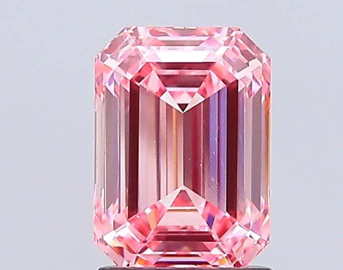 2.03ct Emerald Lab Grown Diamond (Colour Fancy Vivid Pink, Clarity VVS2, IGI Certified)