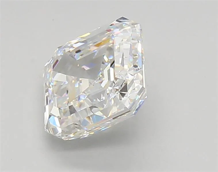 2.04ct Asscher Lab Grown Diamond (Colour E, Clarity VVS1, IGI Certified)