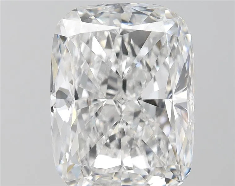 2.04ct Cushion modified Lab Grown Diamond (Colour E, Clarity VVS2, IGI Certified)