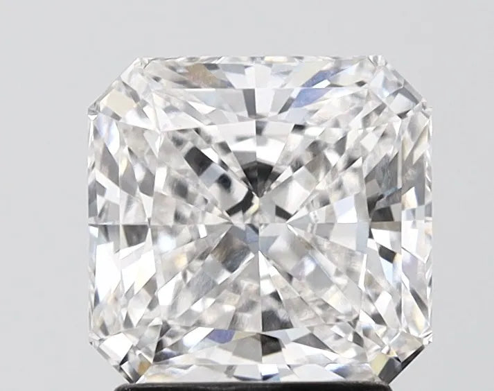 2.04ct Square radiant Lab Grown Diamond (Colour F, Clarity VVS2, IGI Certified)