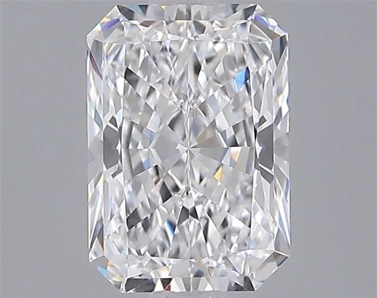 2.05ct Radiant Lab Grown Diamond (Colour D, Clarity VVS2, IGI Certified)