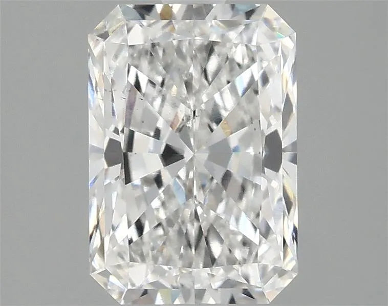 2.06ct Radiant Lab Grown Diamond (Colour E, Clarity VS2, IGI Certified)