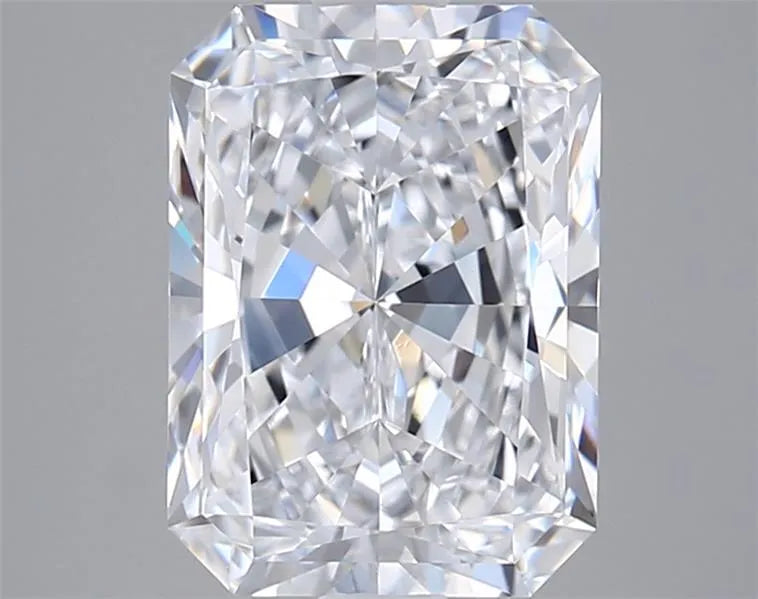 2.06ct Radiant Lab Grown Diamond (Colour E, Clarity VVS2, IGI Certified)