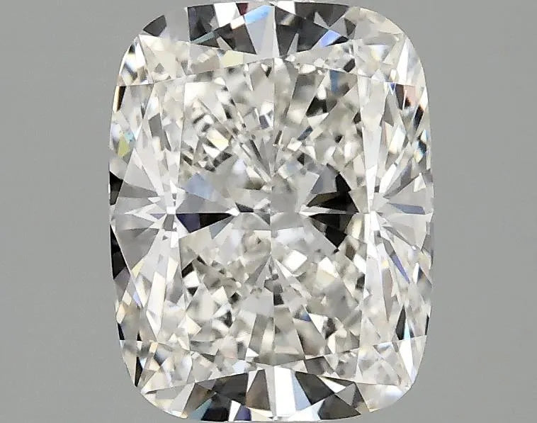 2.10ct Cushion modified Lab Grown Diamond (Colour G, Clarity VS1, IGI Certified)