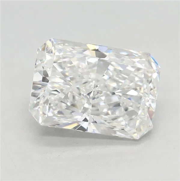 2.10ct Radiant Lab Grown Diamond (Colour E, Clarity IF, IGI Certified)