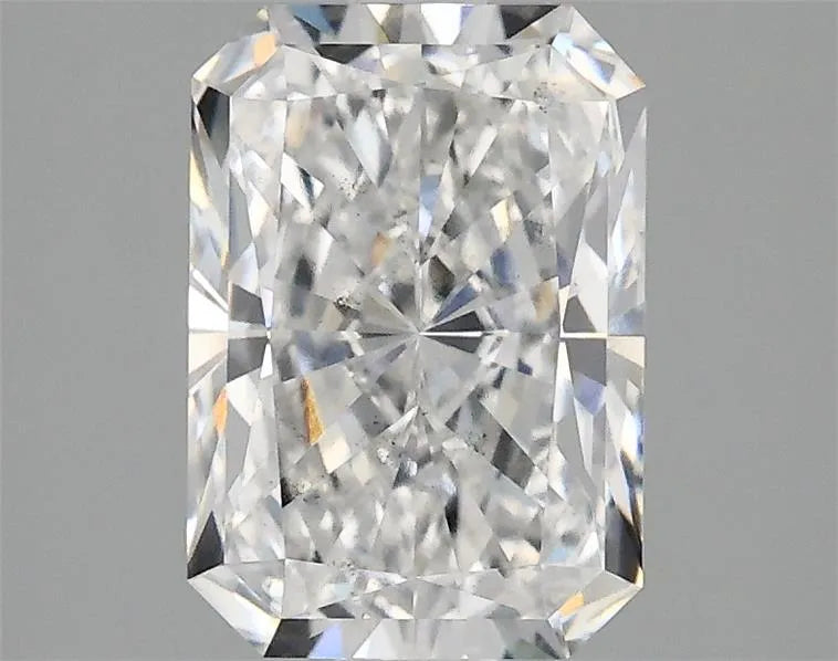 2.10ct Radiant Lab Grown Diamond (Colour E, Clarity SI1, IGI Certified)