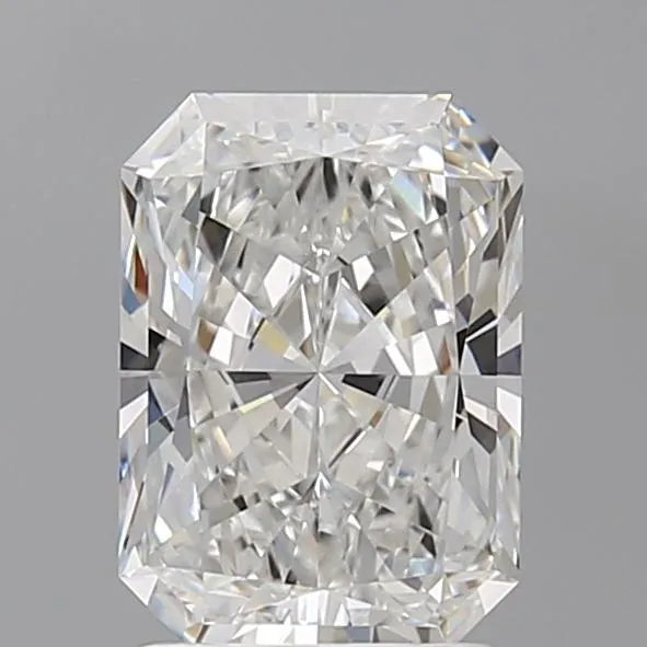 2.10ct Radiant Lab Grown Diamond (Colour E, Clarity VVS2, IGI Certified)