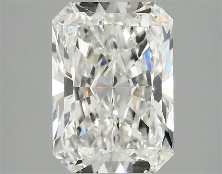 2.10ct Radiant Lab Grown Diamond (Colour G, Clarity VVS2, IGI Certified)
