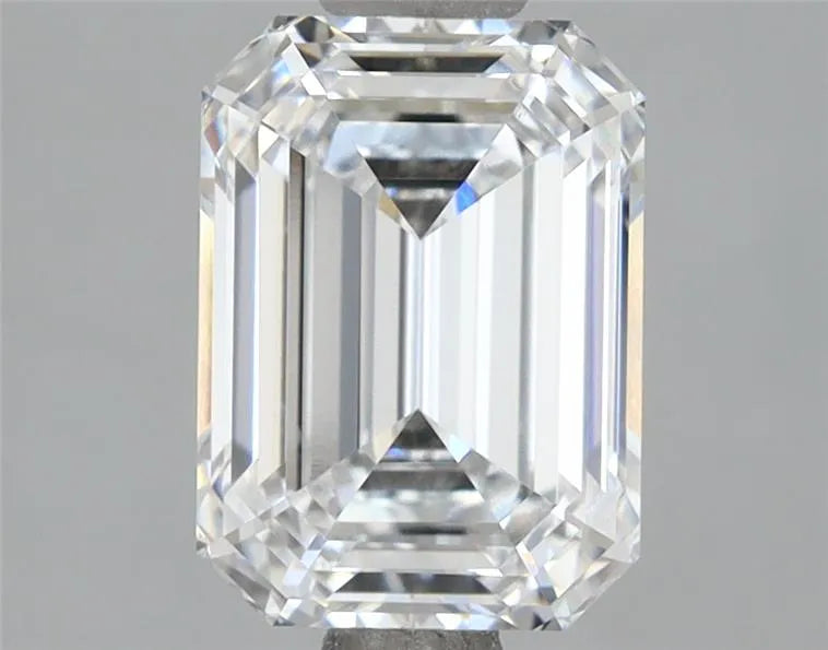2.11ct Emerald Lab Grown Diamond (Colour D, Clarity VVS1, IGI Certified)
