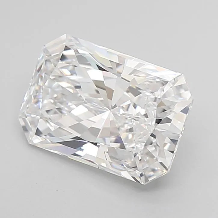 2.13ct Radiant Lab Grown Diamond (Colour D, Clarity VVS1, Cut EX, IGI Certified)