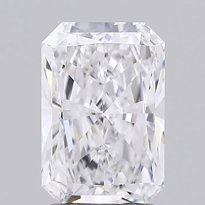 2.13ct Radiant Lab Grown Diamond (Colour D, Clarity VVS2, IGI Certified)