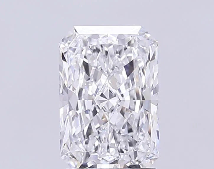 2.20ct Radiant Lab Grown Diamond (Colour E, Clarity VVS2, IGI Certified)