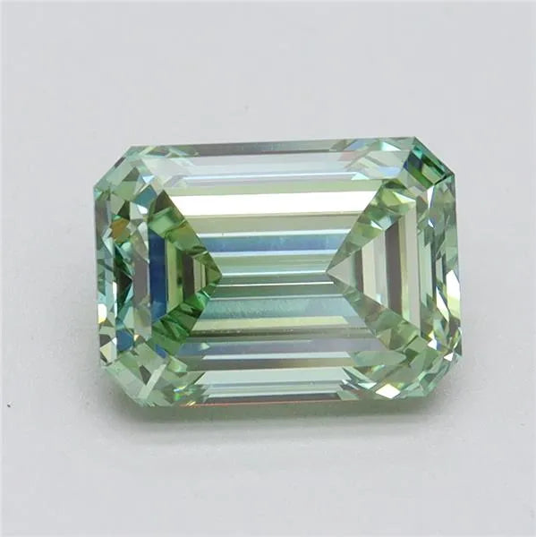 2.21ct Emerald Lab Grown Diamond (Colour Fancy Intense Green, Clarity VVS2, IGI Certified)
