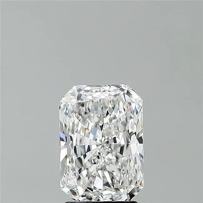 2.21ct Radiant Lab Grown Diamond (Colour D, Clarity VVS1, IGI Certified)
