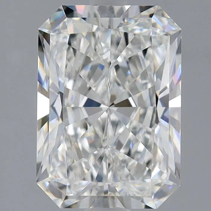 2.22ct Radiant Lab Grown Diamond (Colour F, Clarity VVS2, IGI Certified)