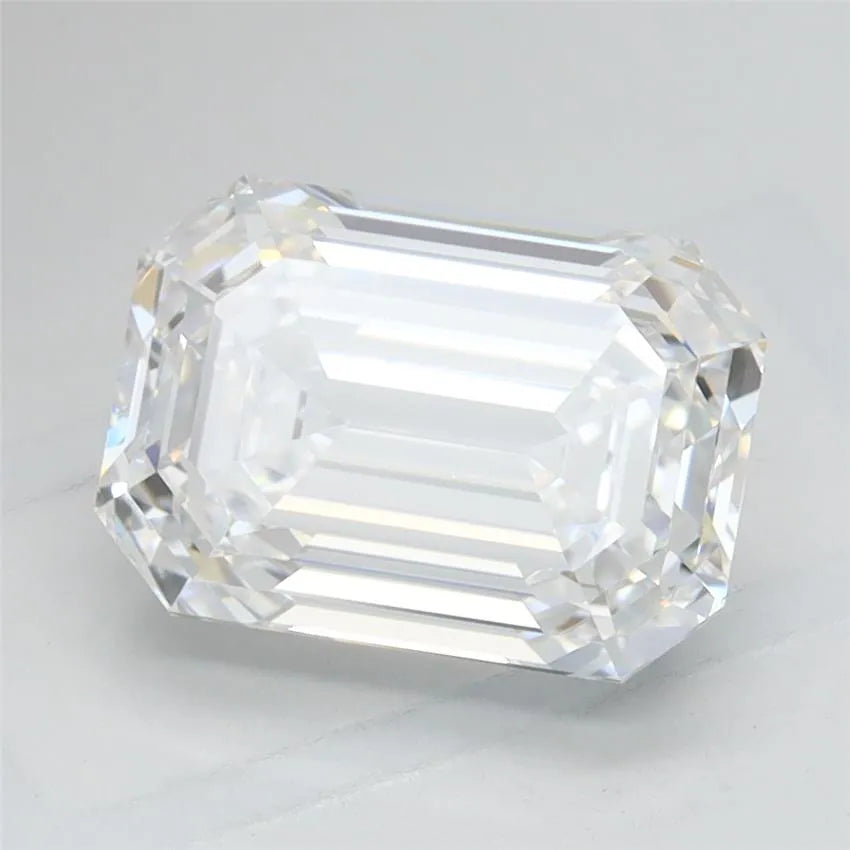 2.23ct Emerald Lab Grown Diamond (Colour D, Clarity IF, Cut ID, GCAL Certified)