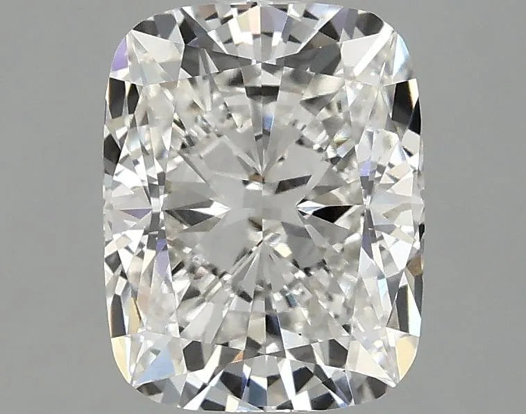 2.27ct Cushion modified Lab Grown Diamond (Colour G, Clarity VS1, IGI Certified)