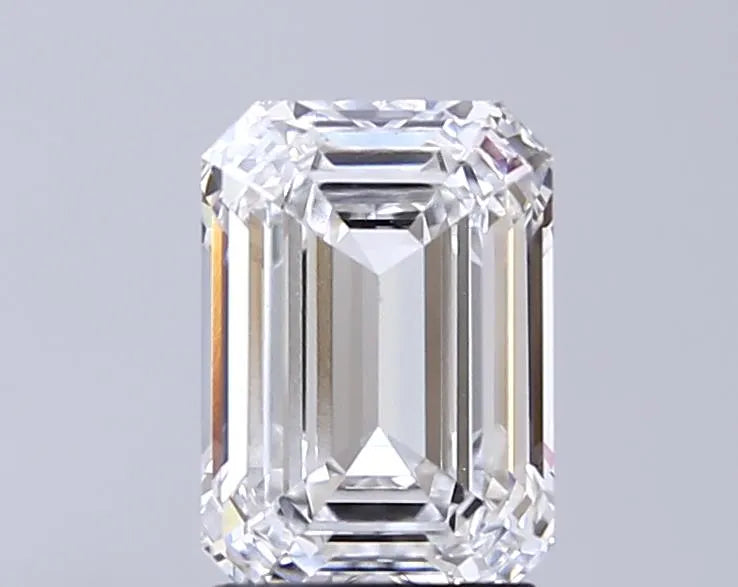 2.31ct Emerald Lab Grown Diamond (Colour E, Clarity VVS1, IGI Certified)