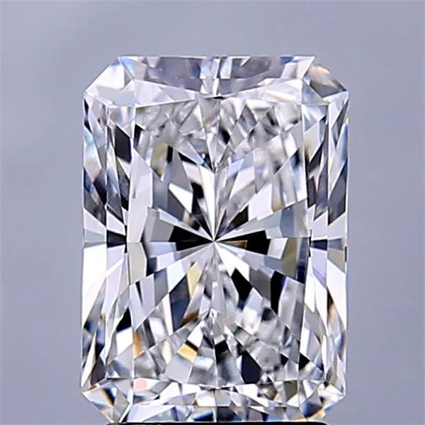 2.34ct Radiant Lab Grown Diamond (Colour D, Clarity VVS1, IGI Certified)