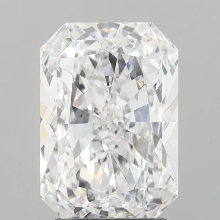 2.36ct Radiant Lab Grown Diamond (Colour D, Clarity VVS2, IGI Certified)