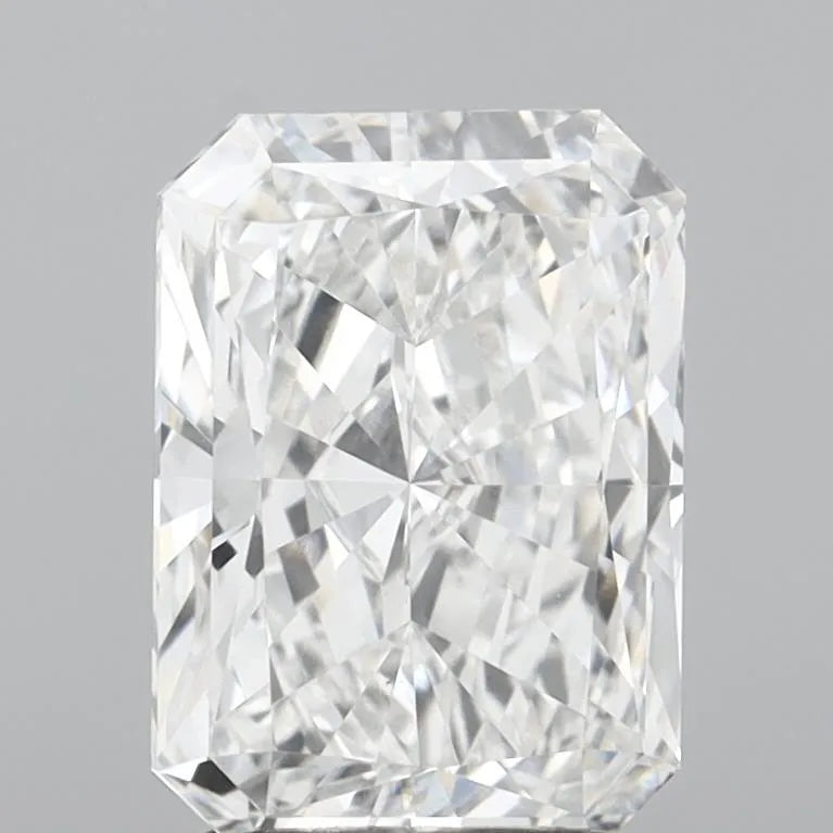 2.37ct Radiant Lab Grown Diamond (Colour E, Clarity VS1, IGI Certified)