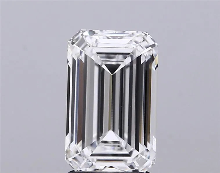 2.41ct Emerald Lab Grown Diamond (Colour E, Clarity VVS2, IGI Certified)