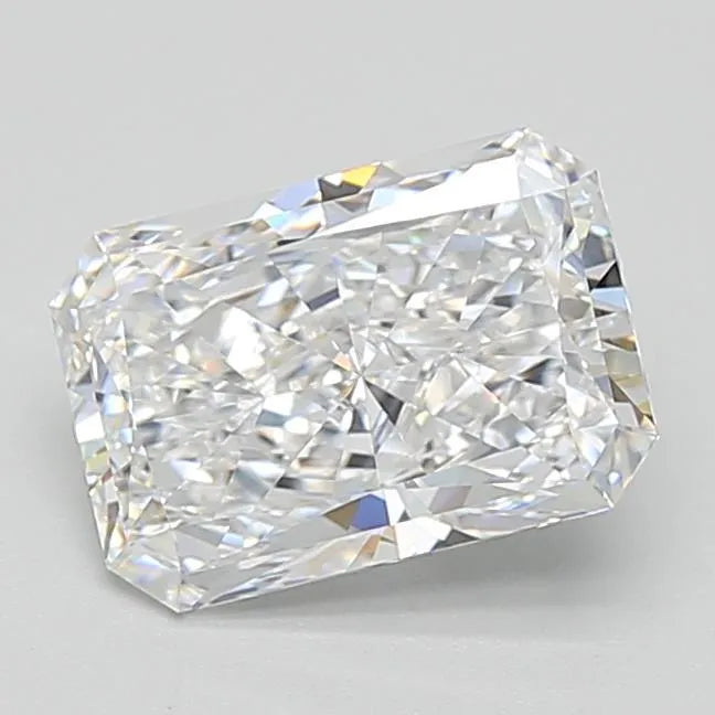 2.41ct Radiant Lab Grown Diamond (Colour D, Clarity VVS1, GIA Certified)