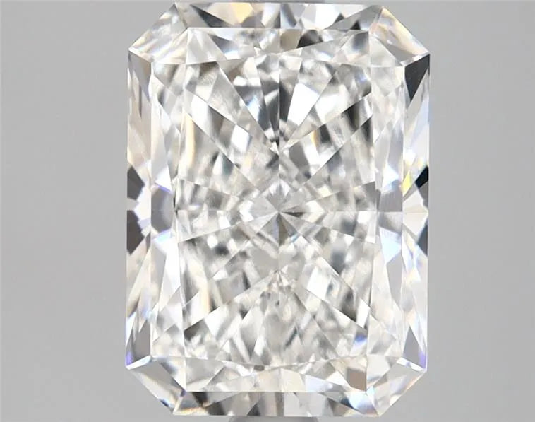 2.46ct Radiant Lab Grown Diamond (Colour F, Clarity VS1, IGI Certified)