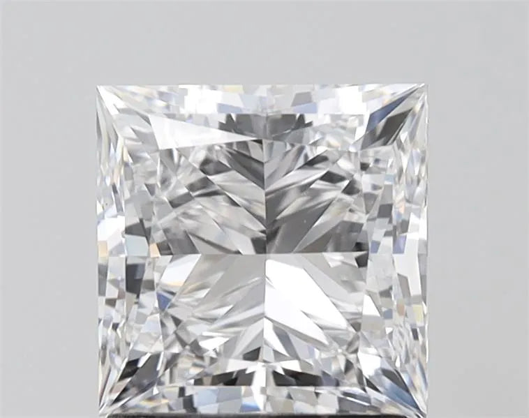 2.49ct Princess Lab Grown Diamond (Colour E, Clarity VVS2, IGI Certified)