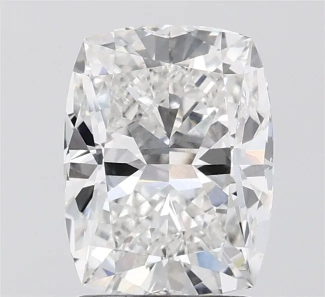2.50ct Cushion modified Lab Grown Diamond (Colour E, Clarity VVS2, IGI Certified)