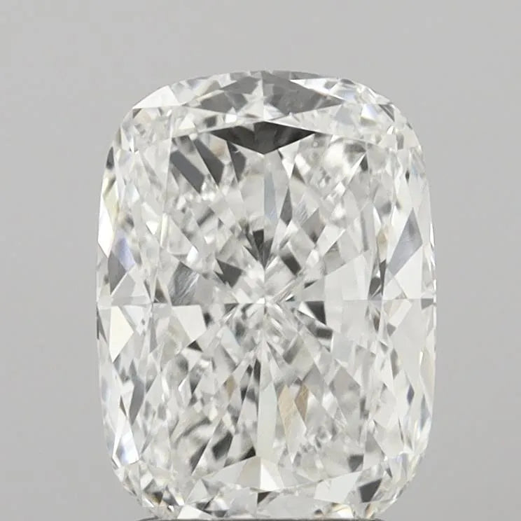 2.50ct Cushion modified Lab Grown Diamond (Colour F, Clarity VVS2, IGI Certified)