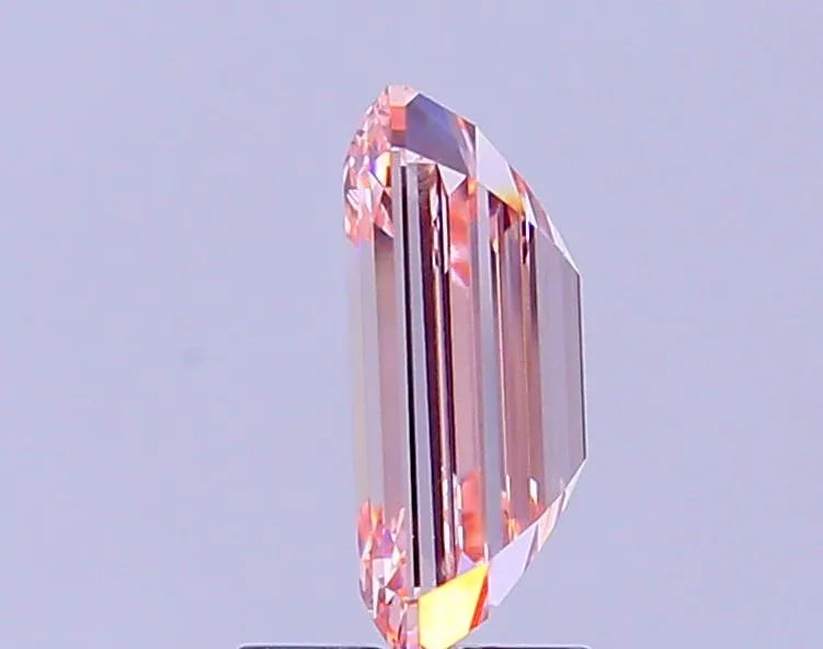 2.50ct Emerald Lab Grown Diamond (Colour Fancy Intense Pink, Clarity VS1, IGI Certified)